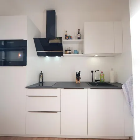 Historische Alte Muehle Direkt An Der Burg *